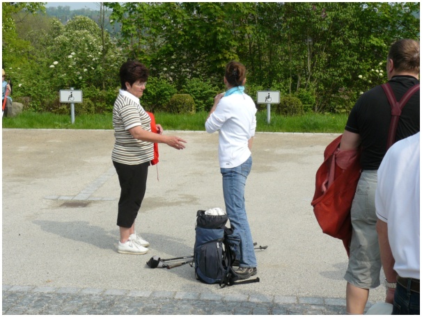 584x433 pixels (132K)